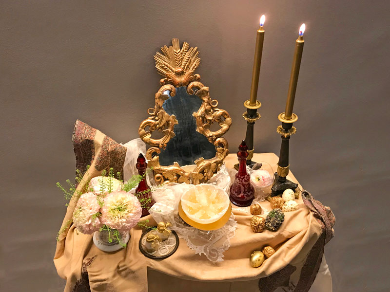 eggs and walnuts, symbolizing fertility