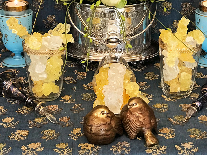 birds which represent the couple