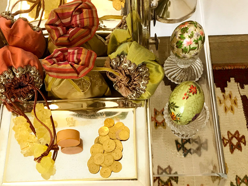 hand-painted eggs, gold coins, crystal sugar
