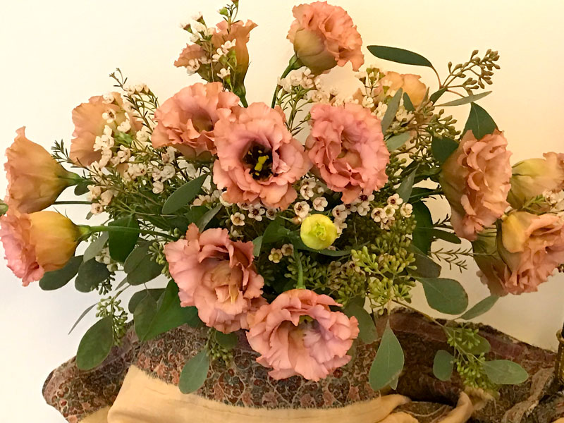 bouquet of Japanese Lisianthus