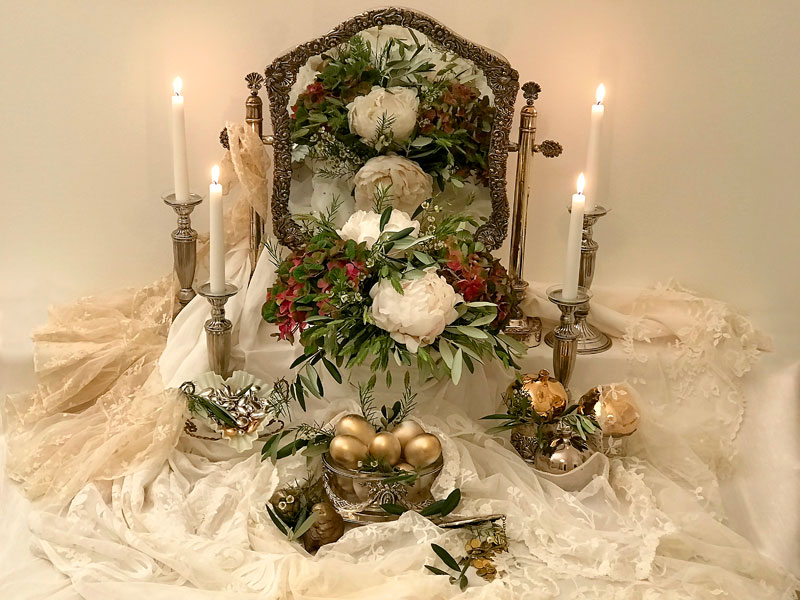 overall view of the Persian marriage sofreh (sofreh-ye aqd)